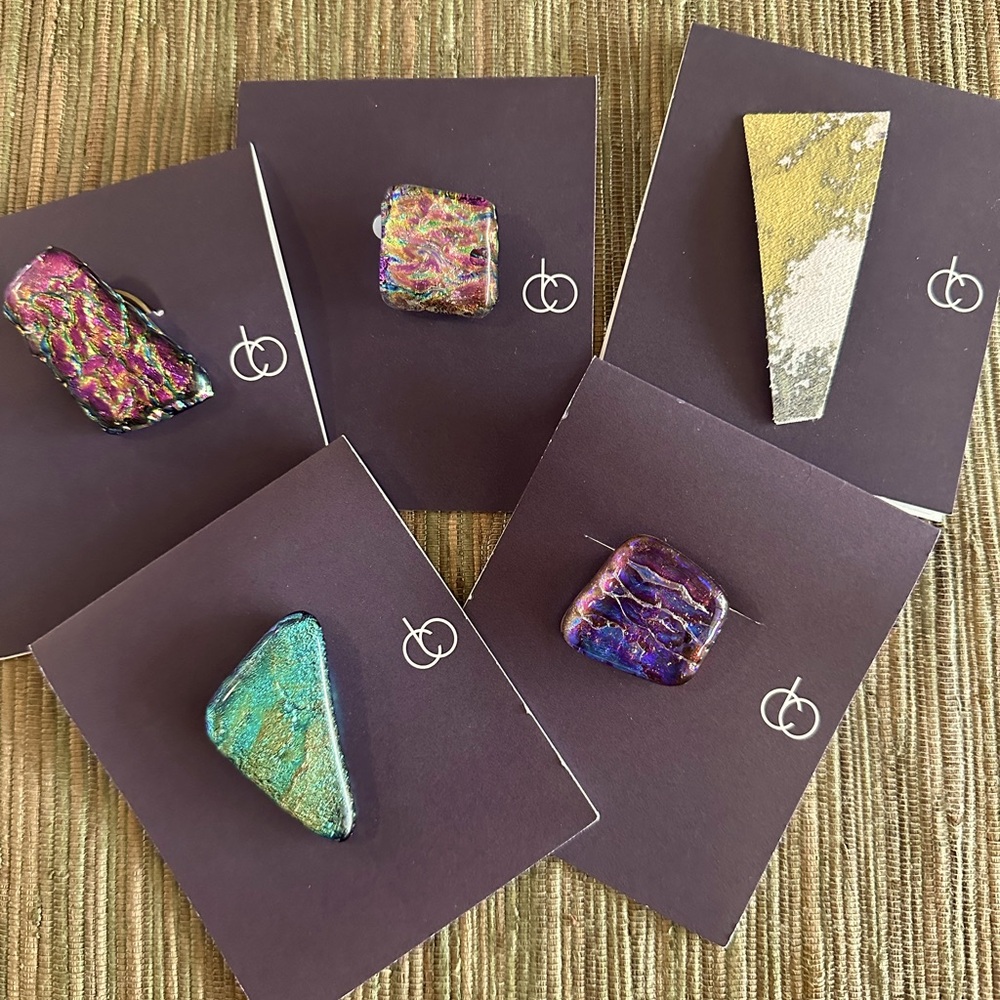 Fused glass clips for scarf draping. Hand made by furs glass artist.
